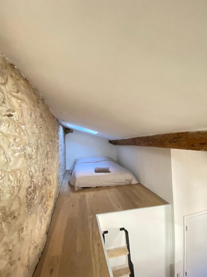 Apartment With Mediterranean Charm In The Heart Of The Provencal Market Antibes Extérieur photo