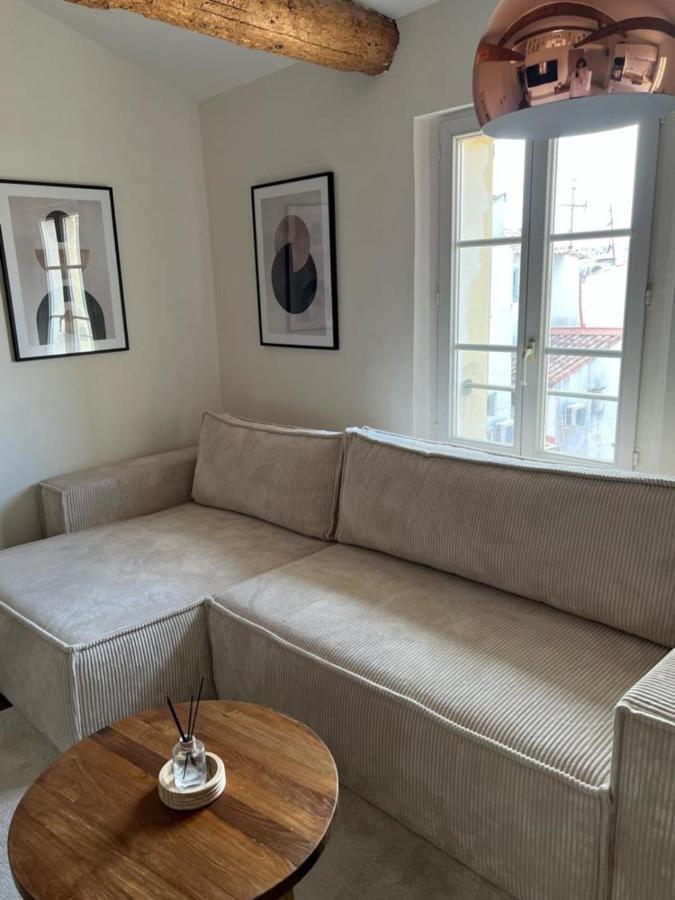 Apartment With Mediterranean Charm In The Heart Of The Provencal Market Antibes Extérieur photo